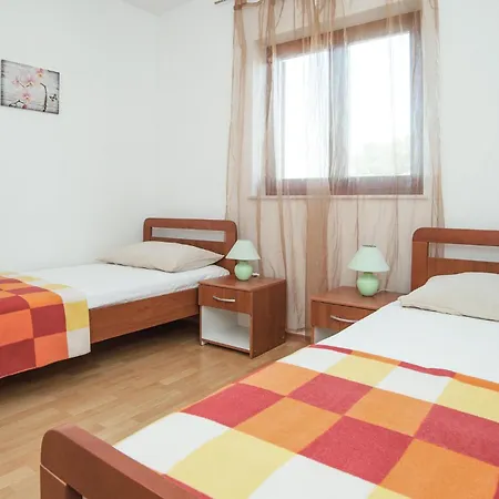 Gorgeous In Biograd With Wifi Apartment
