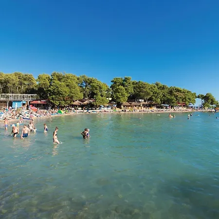 Apartment Gorgeous In Biograd With Wifi *