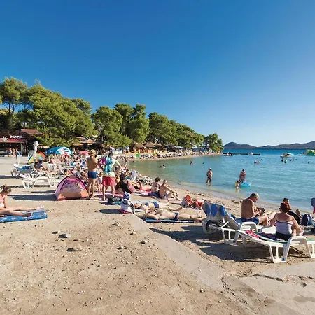 Gorgeous In Biograd With Wifi Apartment