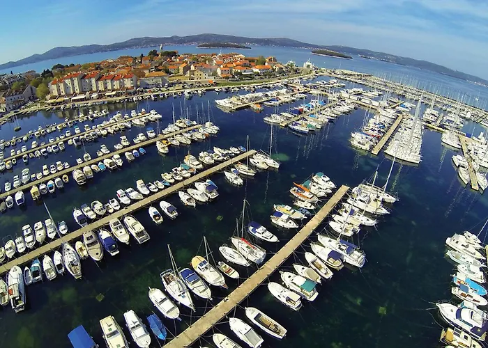 Apartament Gorgeous In Biograd With Wifi